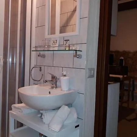 Casa Indipendente Nel Centro Storico,cod Iun P2680 *